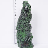 The parrot carving
