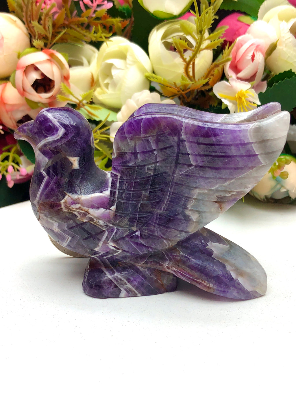 dream amethyst Pigeon carving