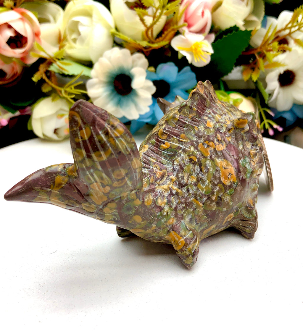 Fruit jasper dragon fish carving