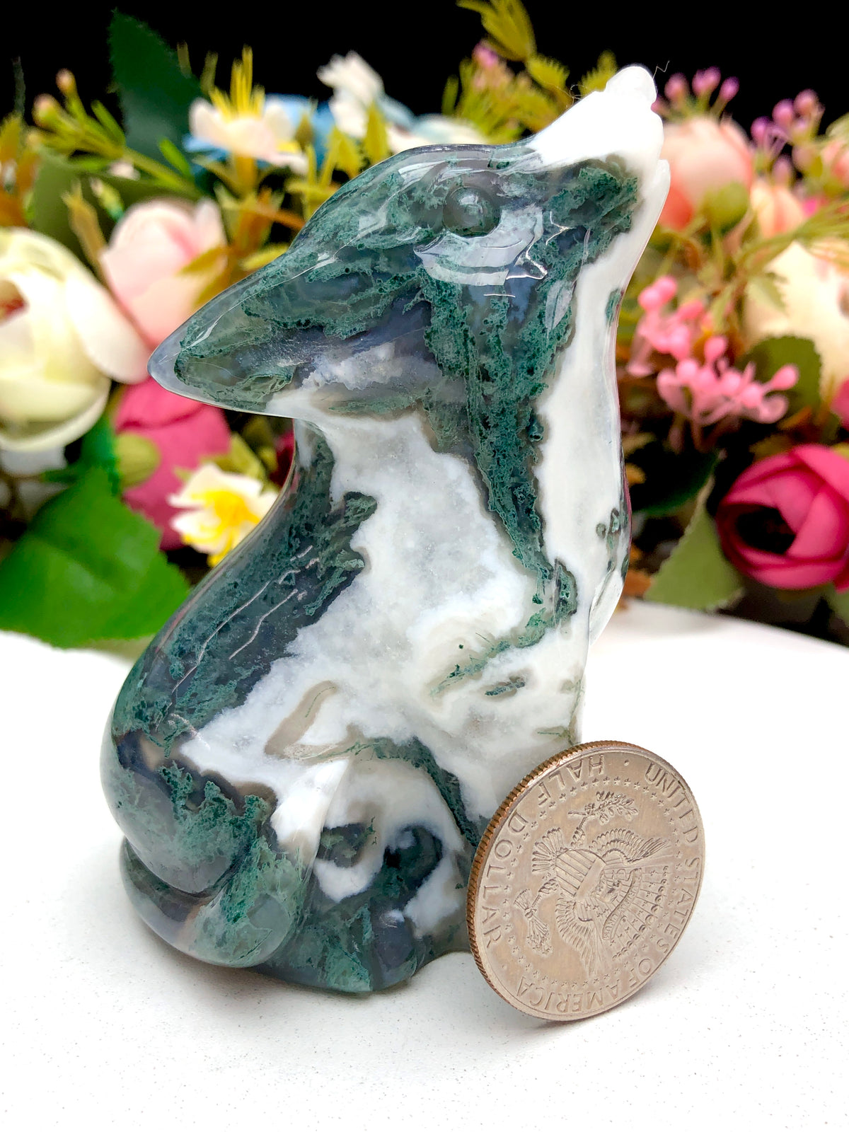 moss agate wolf carving