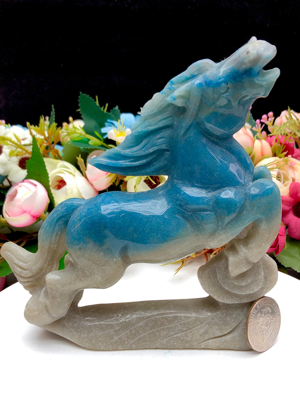 trolleite horse carving