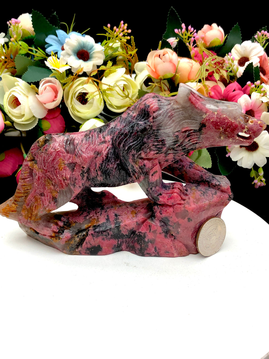 Rhodonite Wolf
