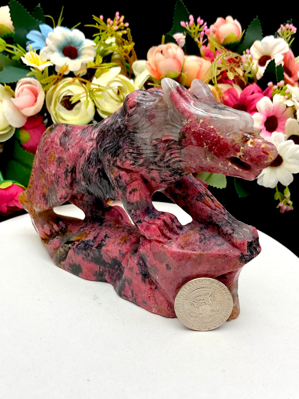 Rhodonite Wolf