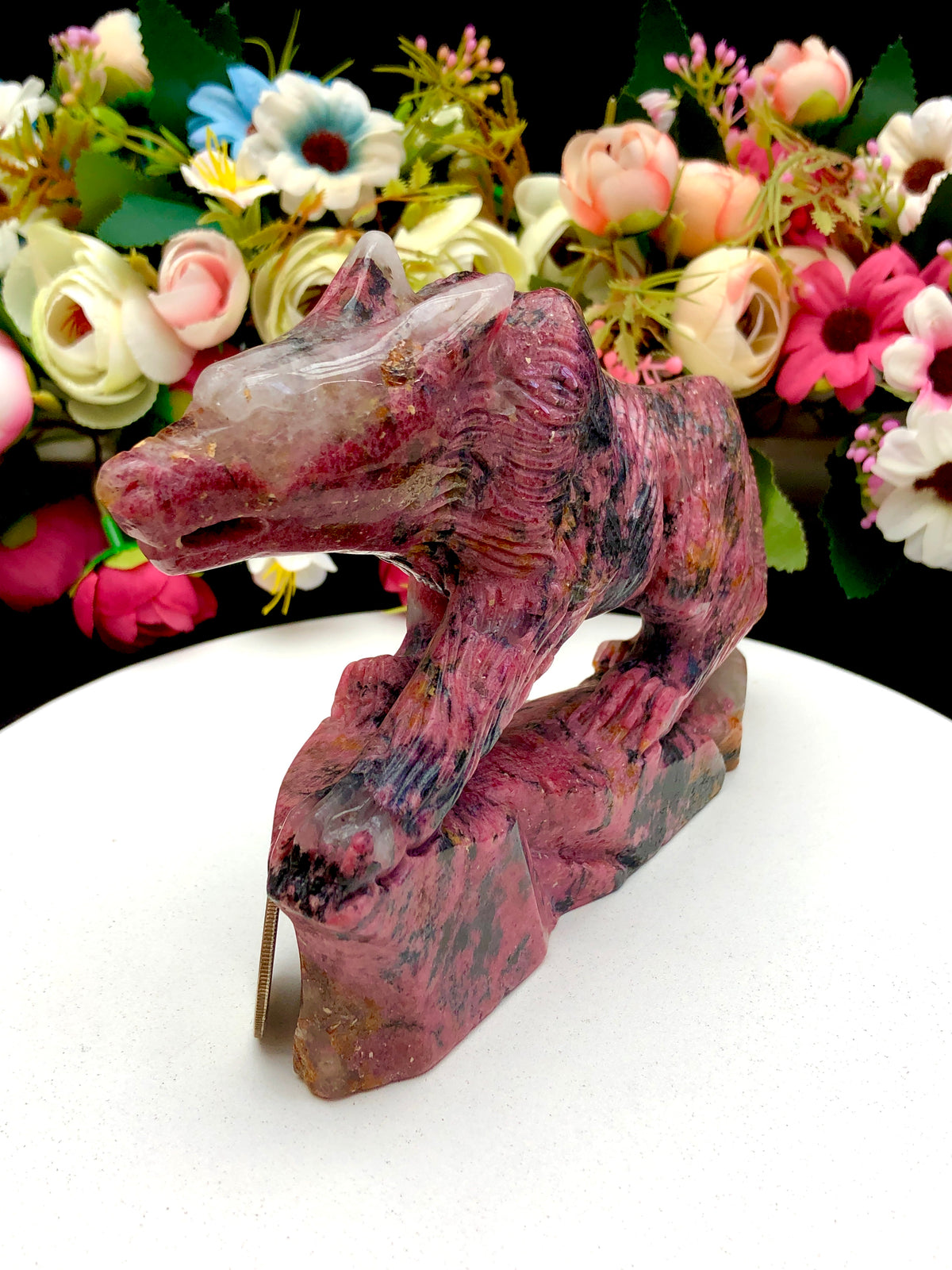 Rhodonite Wolf