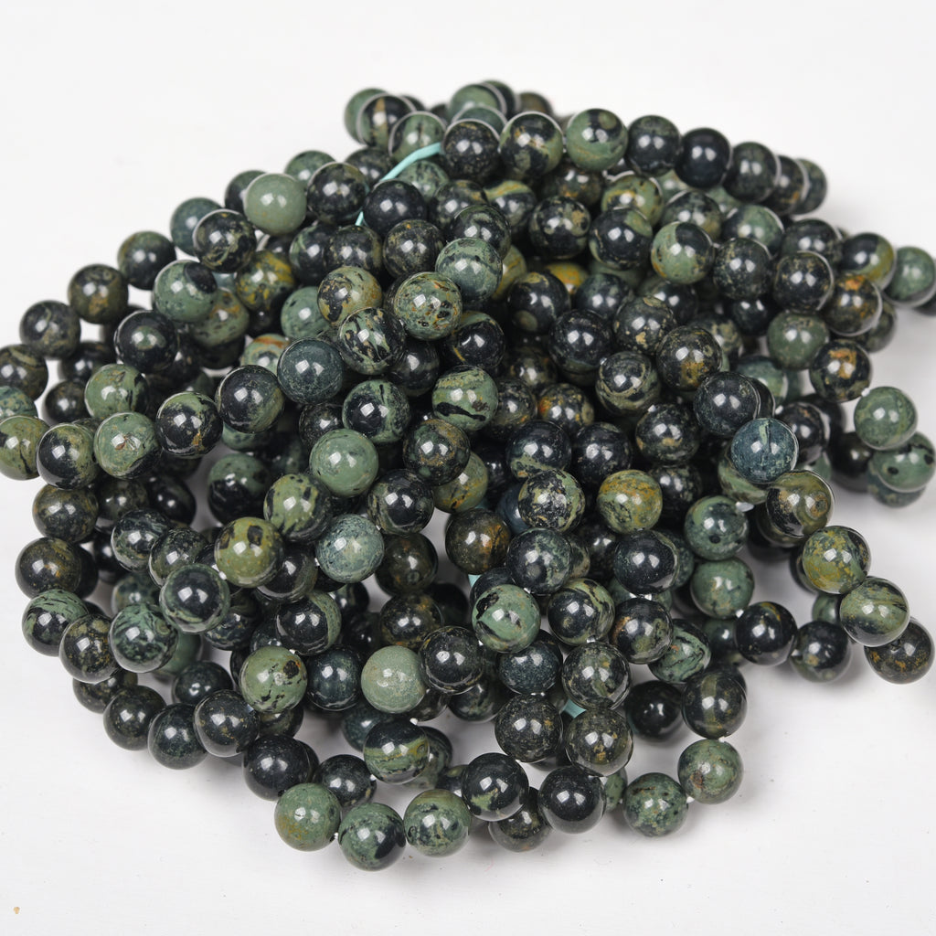 Get 10 Natural Crystal bracelets for $19（about 18 kinds ）