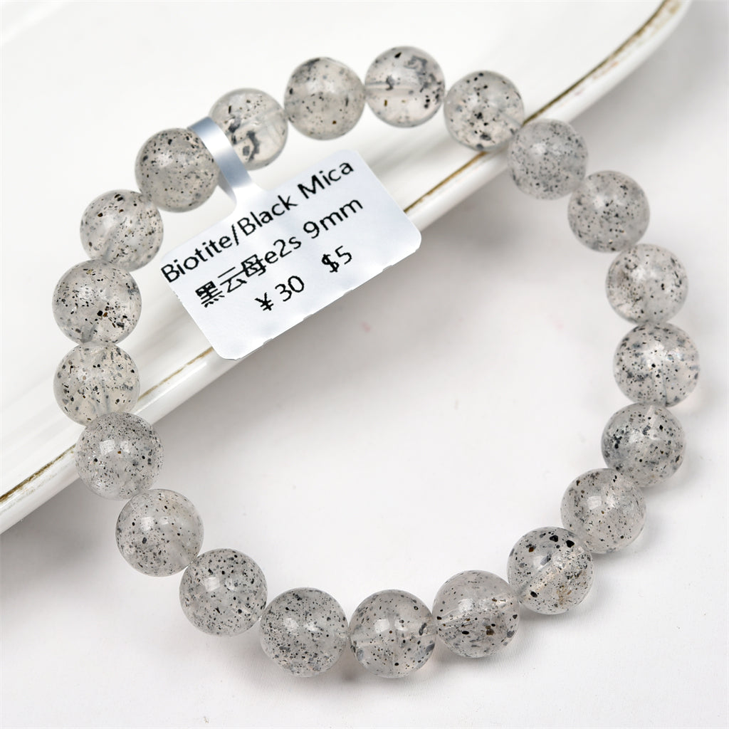 【AD Product】Natural crystal bracelet in the advertisement